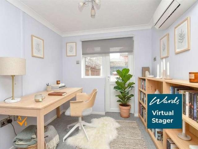 House for sale in Oad Street, Kent