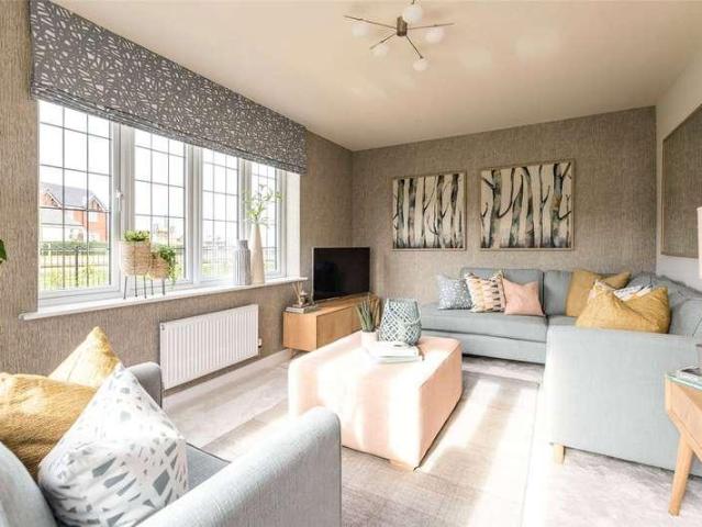 House for sale in Hounsome Fields, Priest Down