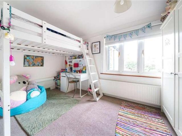 House for sale in London Borough of Ealing, Perivale