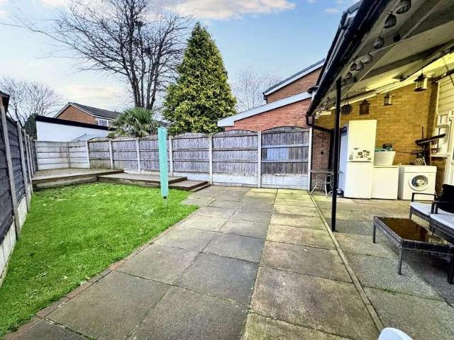 House for sale in Besses o' th' Barn, Bury