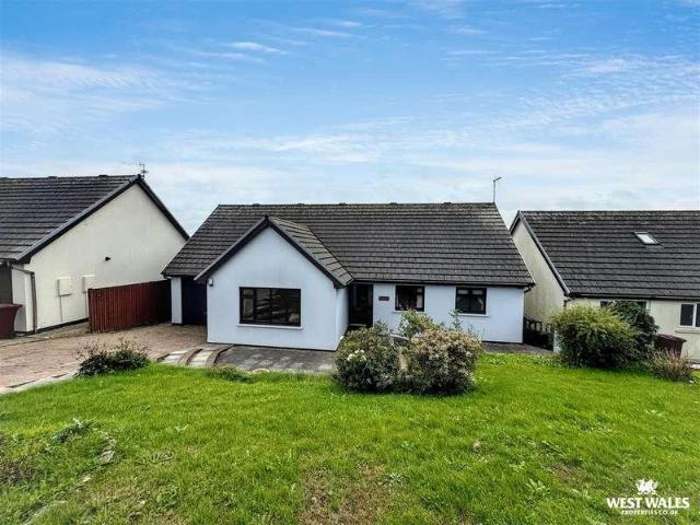 House for sale in East Williamston, Pentlepoir