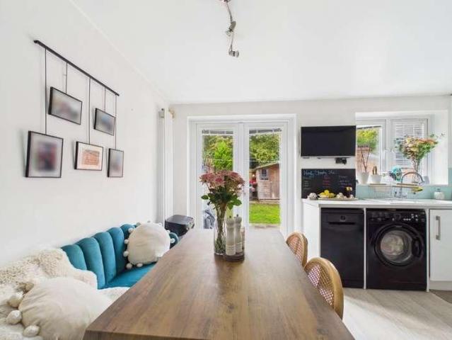 House for sale in Warfield, Newell Green