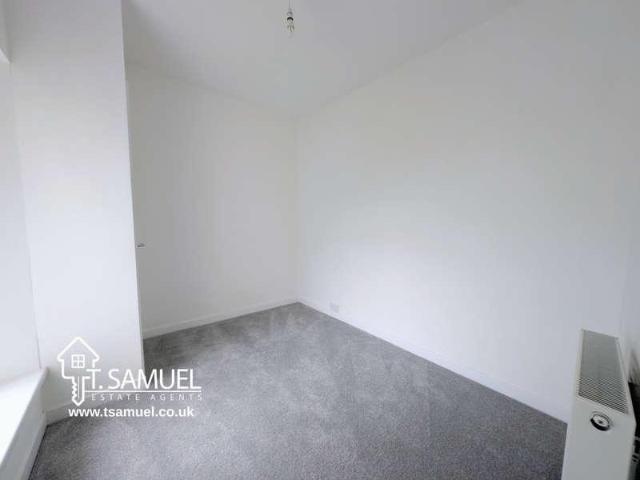House for sale in Miskin, Wales
