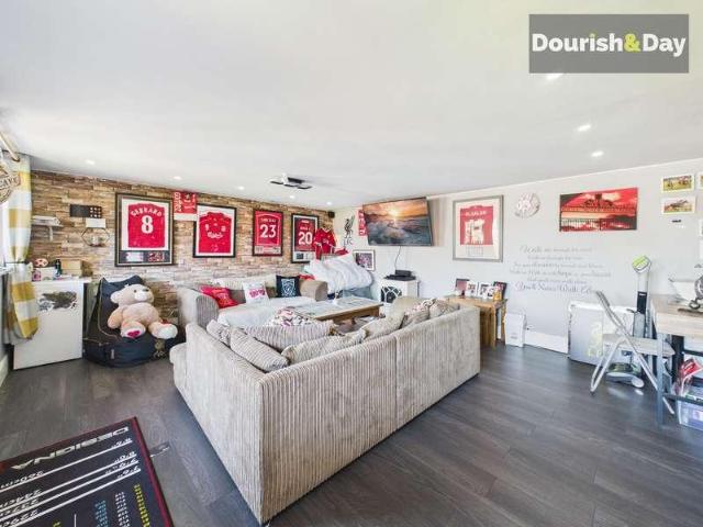 House for sale in Shropshire