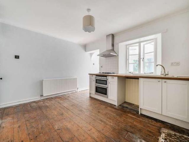 House for sale in Black Bourton, Oxfordshire