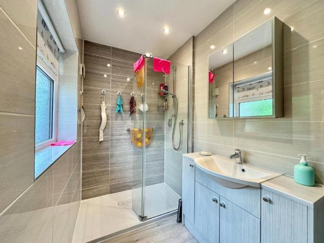 House for sale in Hayes, Greater London