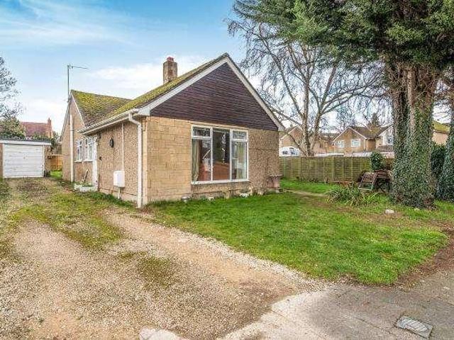 House for sale in Black Bourton, Oxfordshire