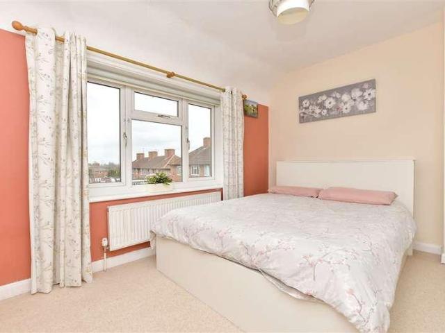 House for sale in The Wrythe, Greater London