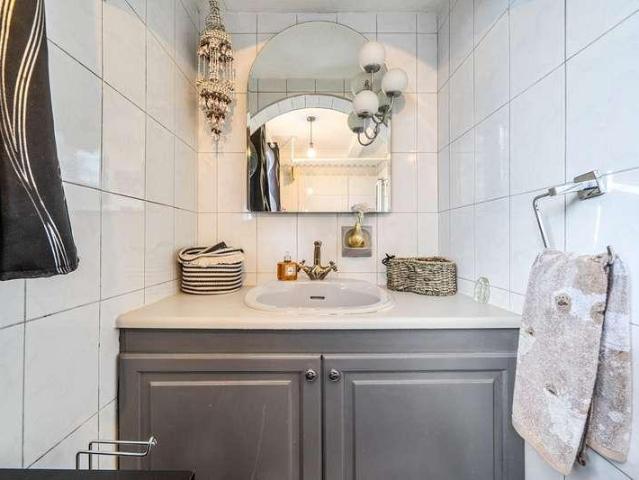 House for sale in Greater London