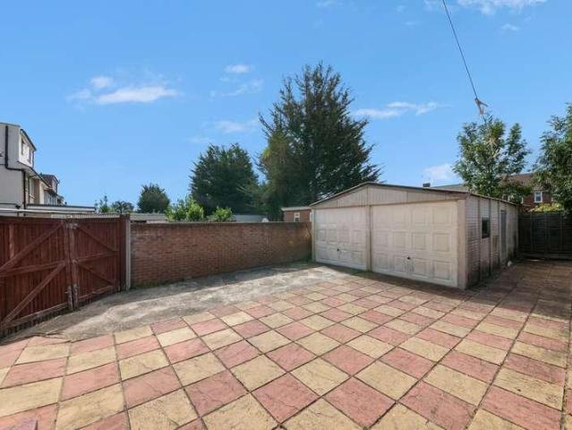 House for sale in London Borough of Ealing, Greater London