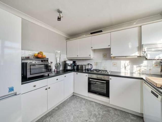 House for sale in Lower Halliford, Surrey