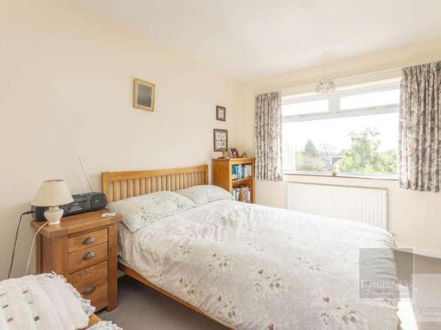 House for sale in Eaton Rise, East Bank