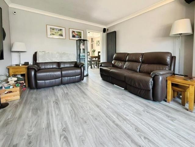 House for sale in Kingsbury CP, Gun Hill