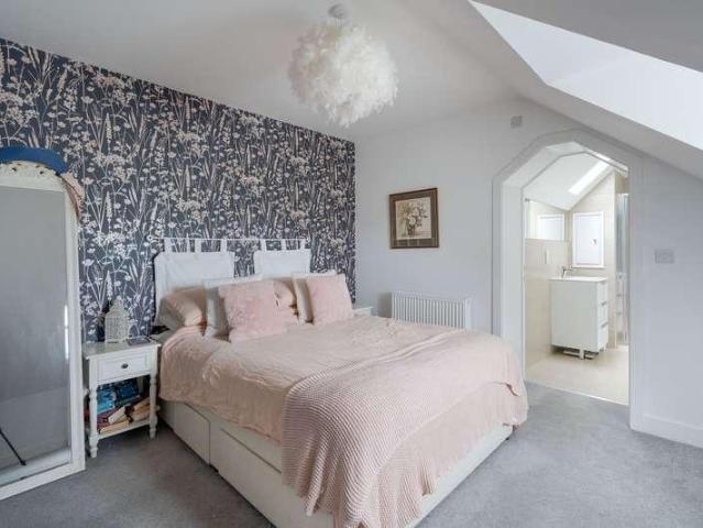 House for sale in Evershot, Oxfordshire