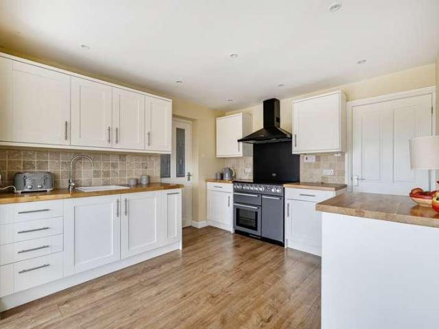 House for sale in Stour Row, East Dorset