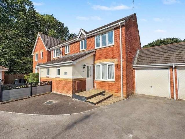 House for sale in Ebblake, Verwood