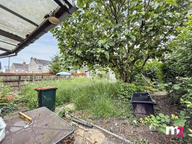 House for sale in Somerton, Newport
