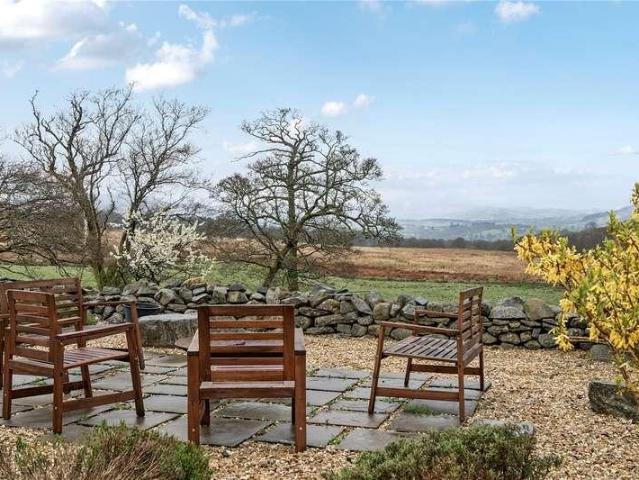 House for sale in Llanwrthwl, Wales