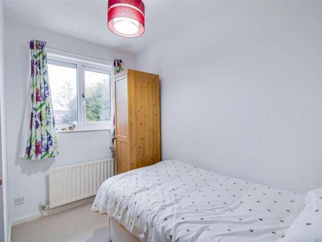House for sale in Wakefield, Painthorpe