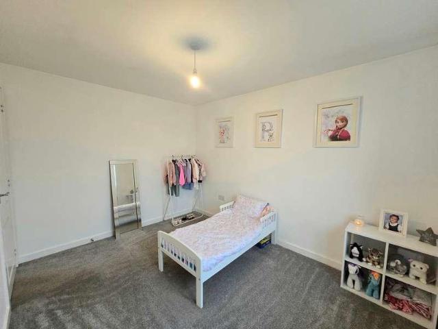 House for sale in Bryncethin, Wales