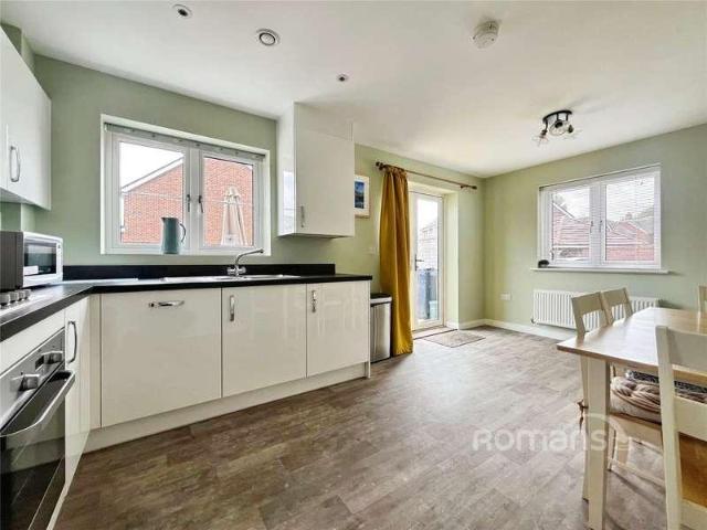 House for sale in Fole, Surrey