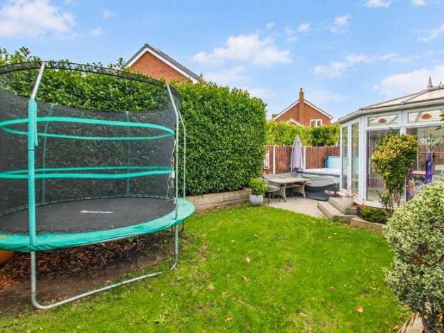 House for sale in Streethouse, Wakefield