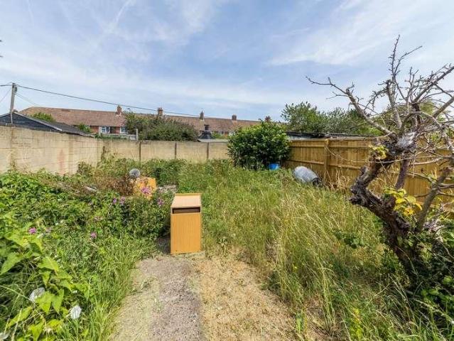 House for sale in Caldecott, Dromore