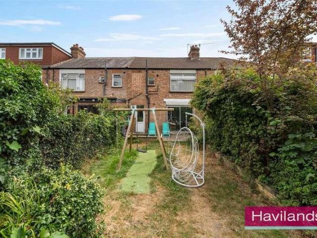 House for sale in Edmonton, Greater London