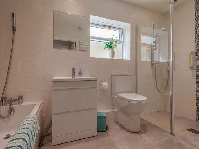 House for sale in Eastbridge, Suffolk