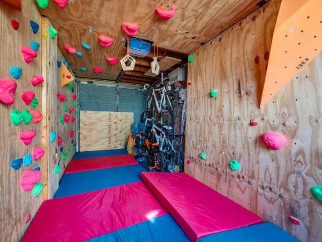 House for sale in Southgate, Oakwood