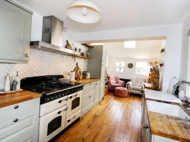 House for sale in Goose Green, Horsham