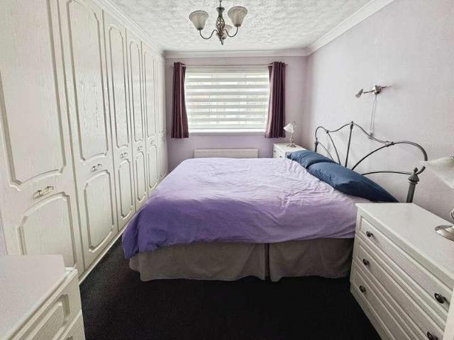 House for sale in Dale Hill, Essex