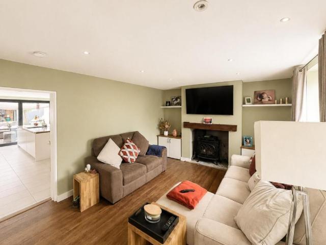 House for sale in Kingswood, School House