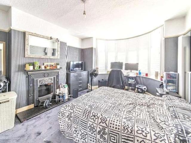 House for sale in Newnham, Bedford