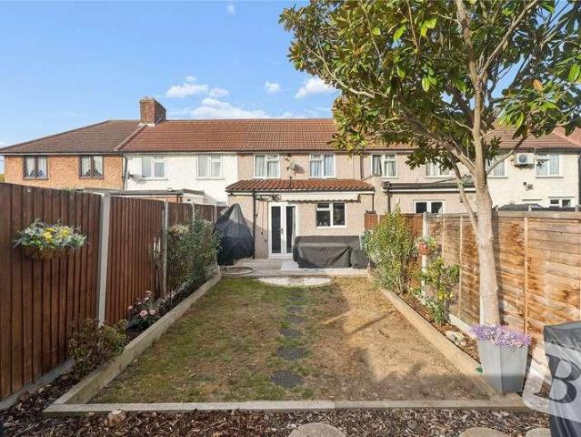 House for sale in London Borough of Barking and Dagenham, Greater London