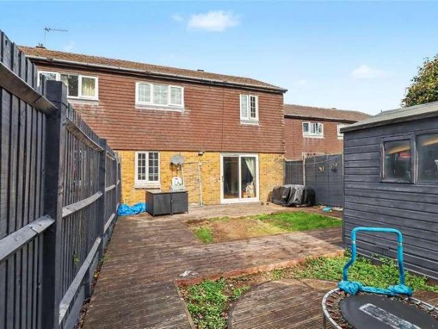 House for sale in Knaphill, Woking