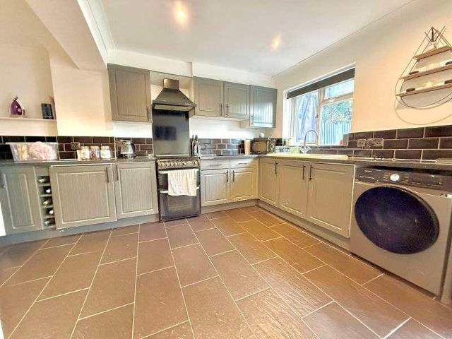House for sale in Dunstable, Bedfordshire