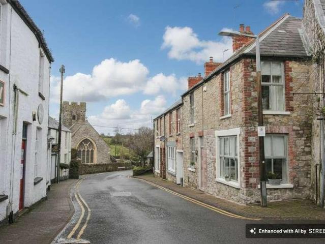 House for sale in Llantwit Major, Wales