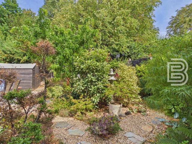 House for sale in New Bilton, Warwickshire