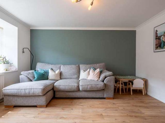 House for sale in Westcourt, Hamerton