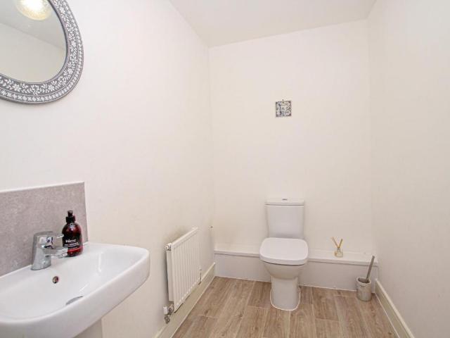 House for sale in Clipstone, Eggington