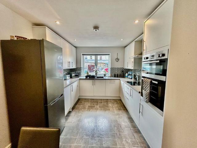 House for sale in Bromsberrow Heath, Gloucestershire