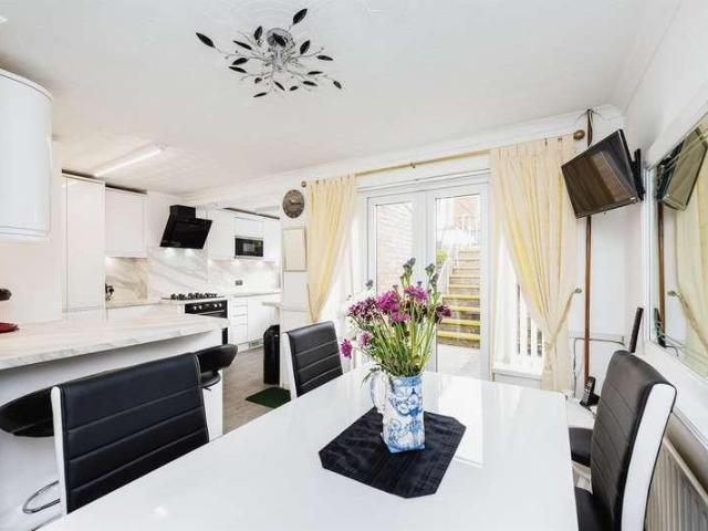 House for sale in Baglan, Baglan