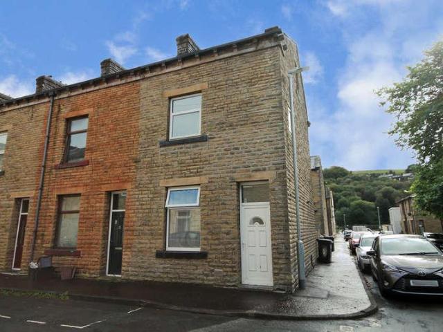 Apartment for sale in Todmorden, Priestwell