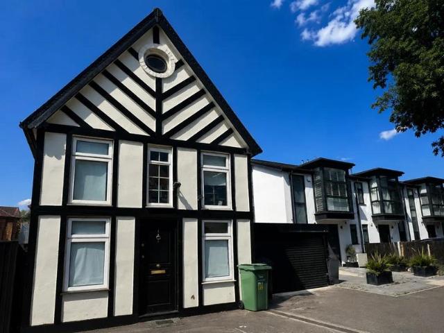 House for rent in Greater London