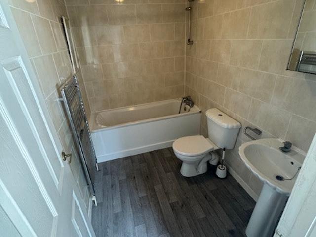 House for rent in Spring Park, Luton
