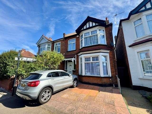 House for rent in Lane, Greater London