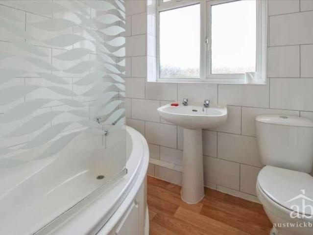 House for rent in Rushmere, Key Street