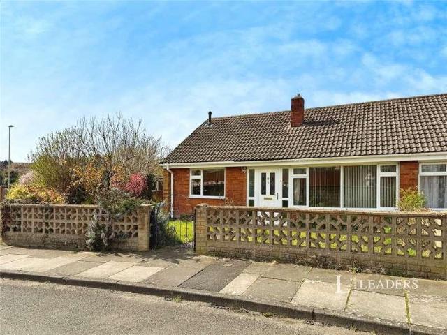 House for rent in Golden Valley, Gloucestershire