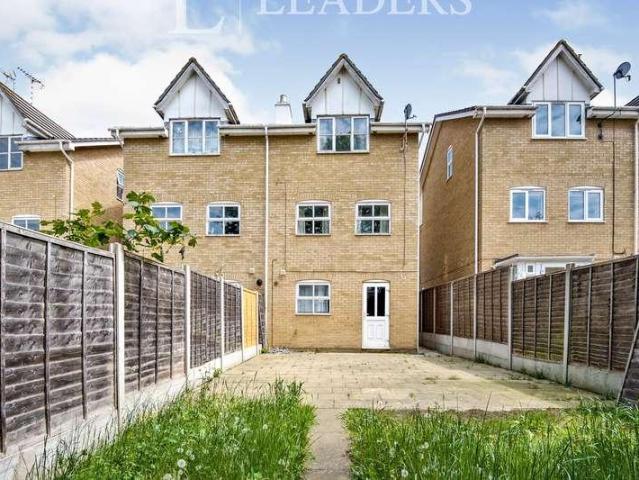House for rent in Southend City Centre Neighbourhood, Alton Barnes